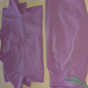 FIGS lavender scrub set